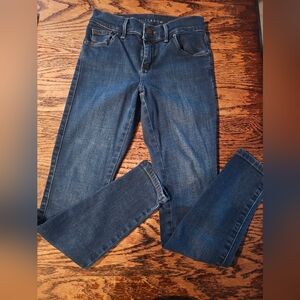 Mott & Bow Skinny